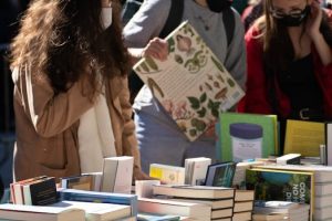 Shopping for Software? How to Read User Reviews Wisely